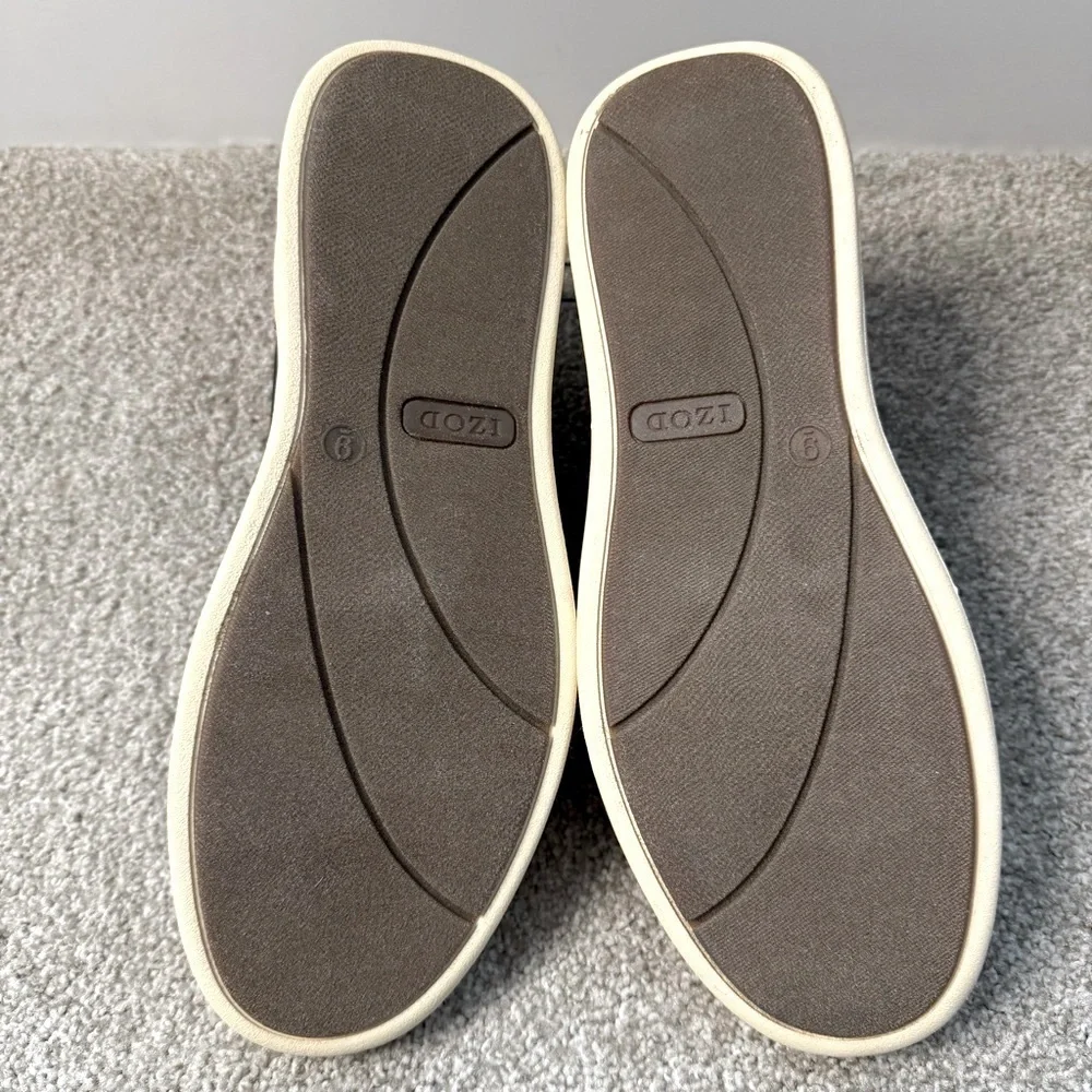 NWB IZOD men’s Palmer black/ cream chukka shoes size 9